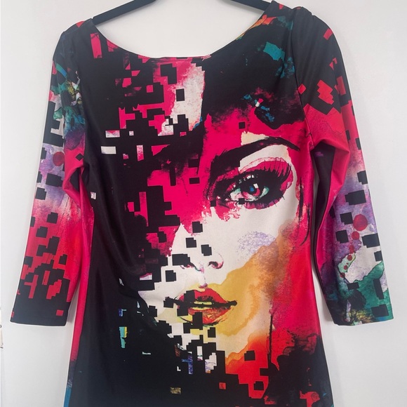 Joseph Ribkoff abstract tunic top. - Picture 3 of 4